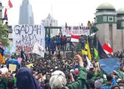 Bekukan Kenaikan Gaji, Publikasikan Transparansi Anggaran Fasilitas DPR, Inilah Sejumlah Tuntutan Rakyat 17+8