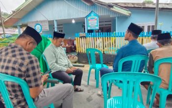 Ucapkan Belasungkawa, Pimpinan dan Anggota DPRD Bangkep Melayat ke Rumah Duka Ibu Wakil Ketua I Rusdin Sinaling