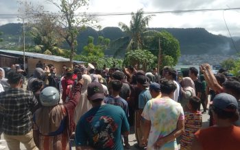 Mendapat Penolakan Warga Tanjung, Ketua PN Luwuk Pending Cosntatering